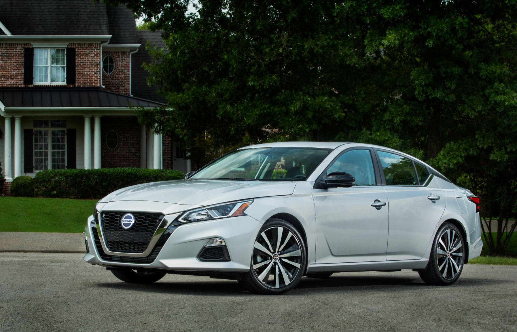 nissan2020altima0919aa.jpg